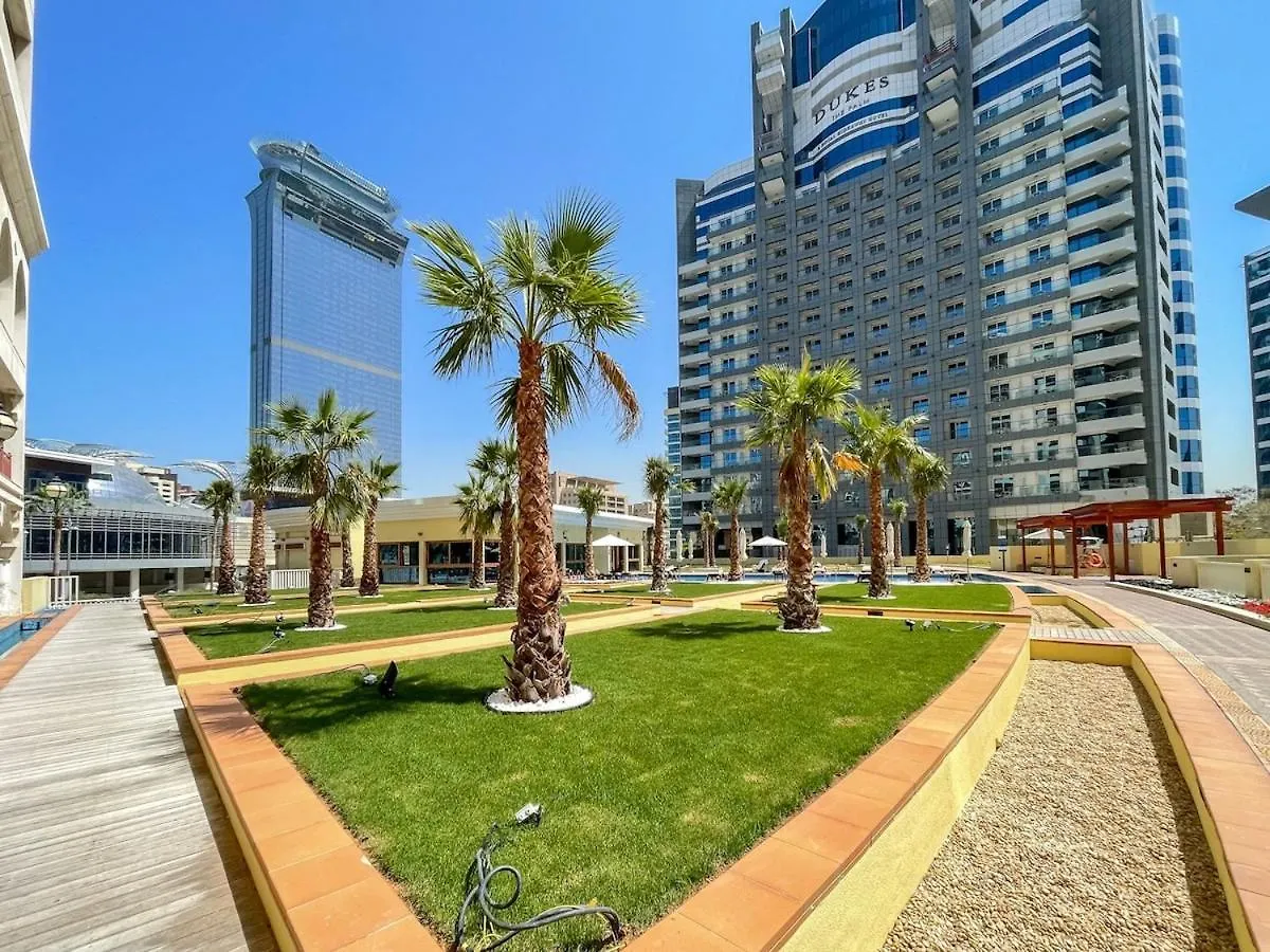 Holiday home Stylish 3-Bedroom Apartment In Palm Jumeirah Dubai
