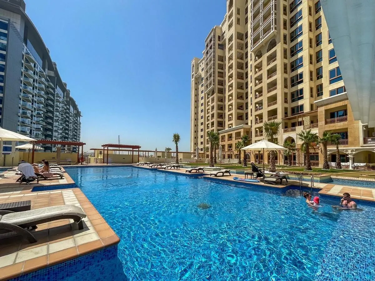 Stylish 3-Bedroom Apartment In Palm Jumeirah Dubai 0*,  Emirati Arabi Uniti